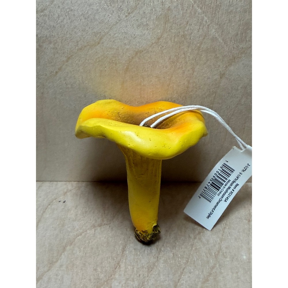 Creative Co-op Yellow Resin‎ Chanterelle Mushroom Ornament Woodland DecoR